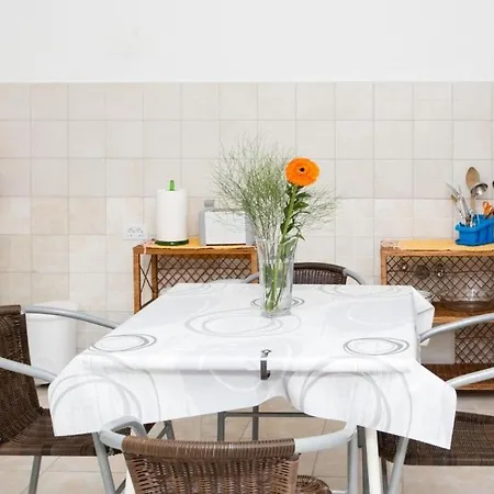 Letizia - Double With Balcony And Shared Bathroom-1 Appartement Dubrovnik